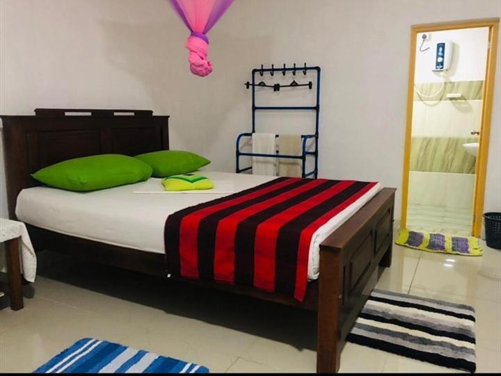Arani Homestay Polonnaruwa Buitenkant foto