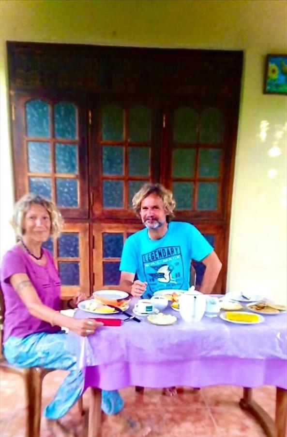 Arani Homestay Polonnaruwa Buitenkant foto