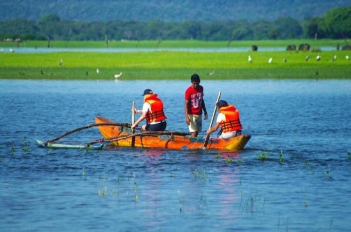 Arani Homestay Polonnaruwa Buitenkant foto