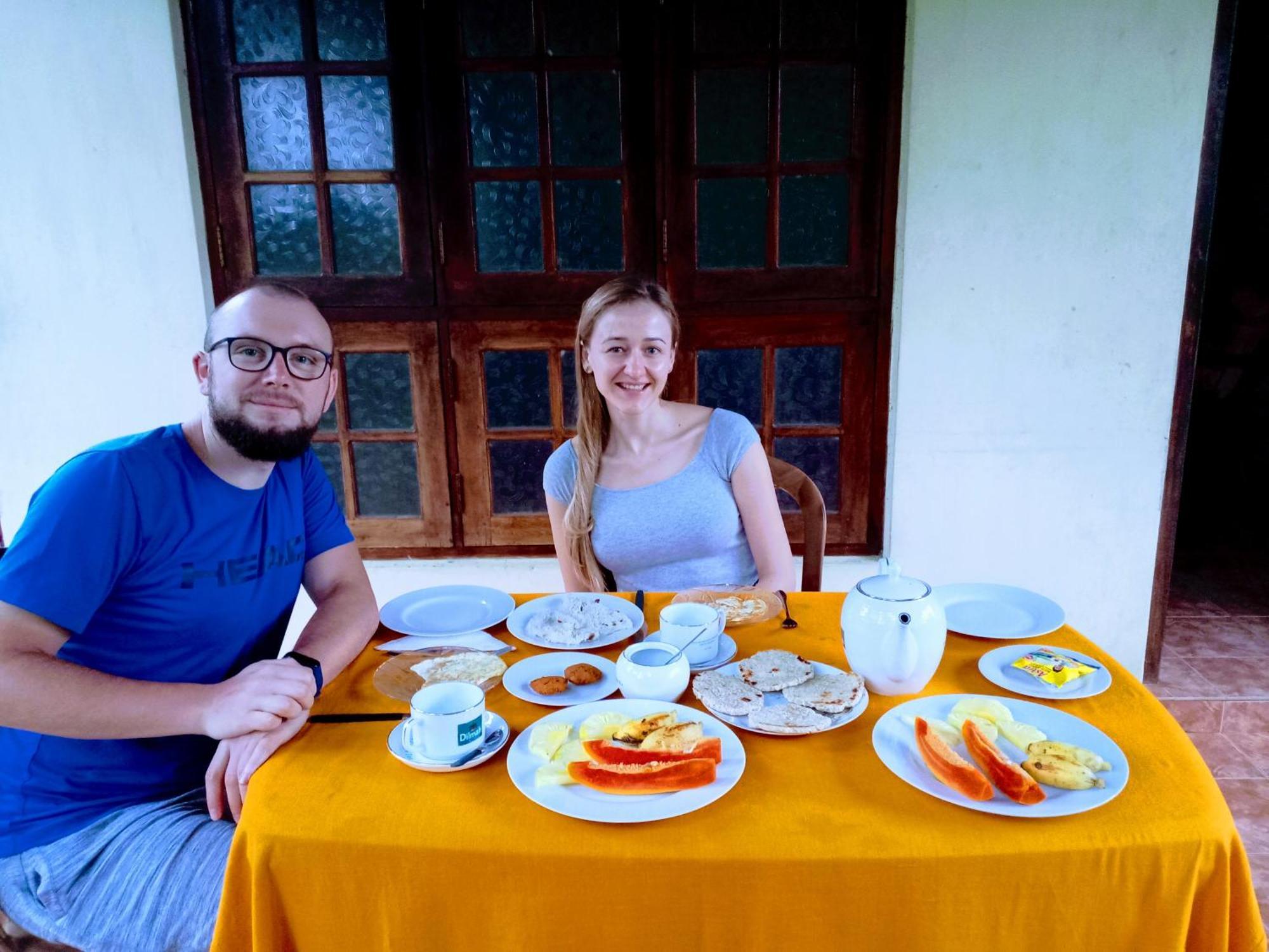 Arani Homestay Polonnaruwa Buitenkant foto