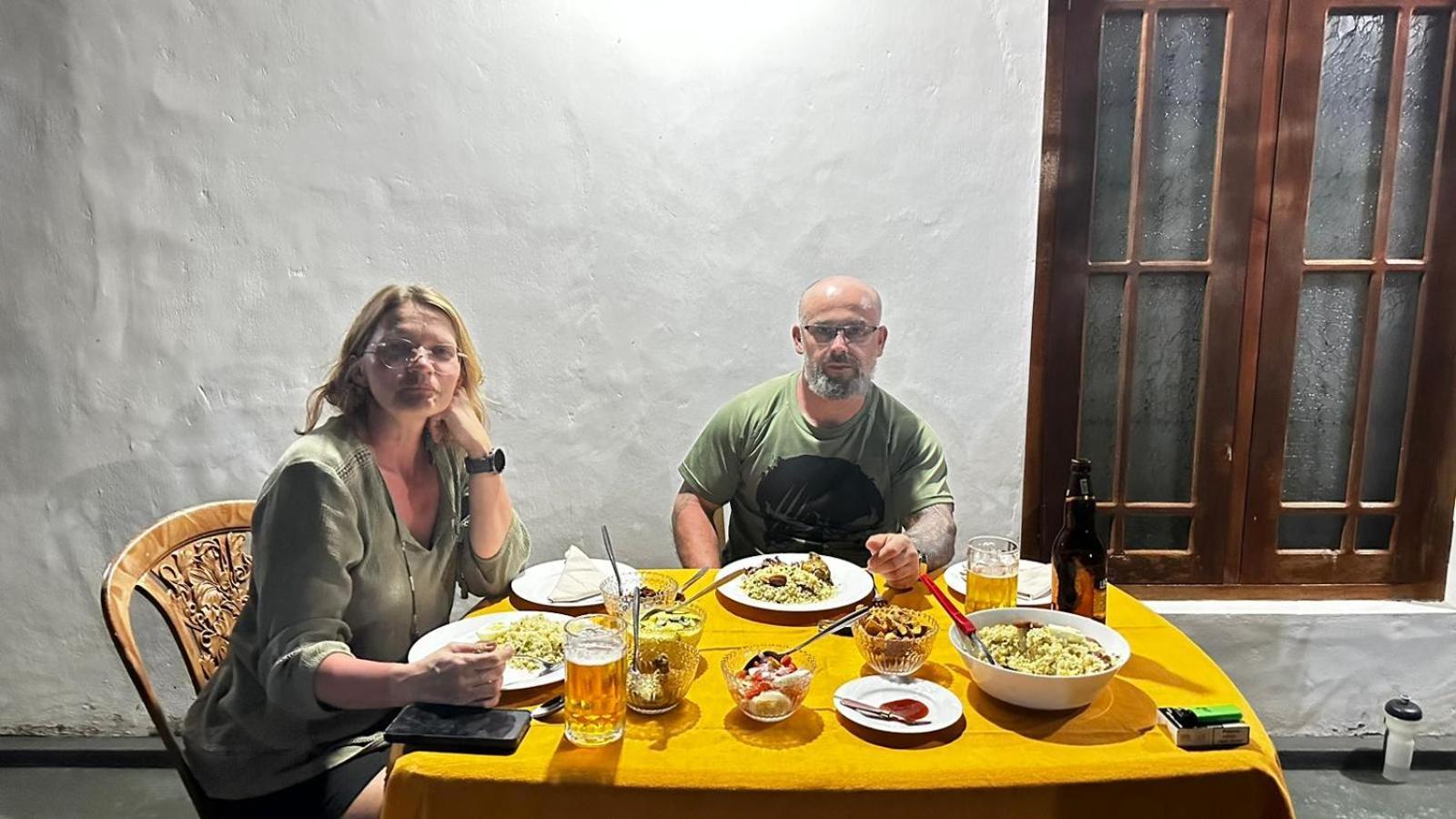 Arani Homestay Polonnaruwa Buitenkant foto
