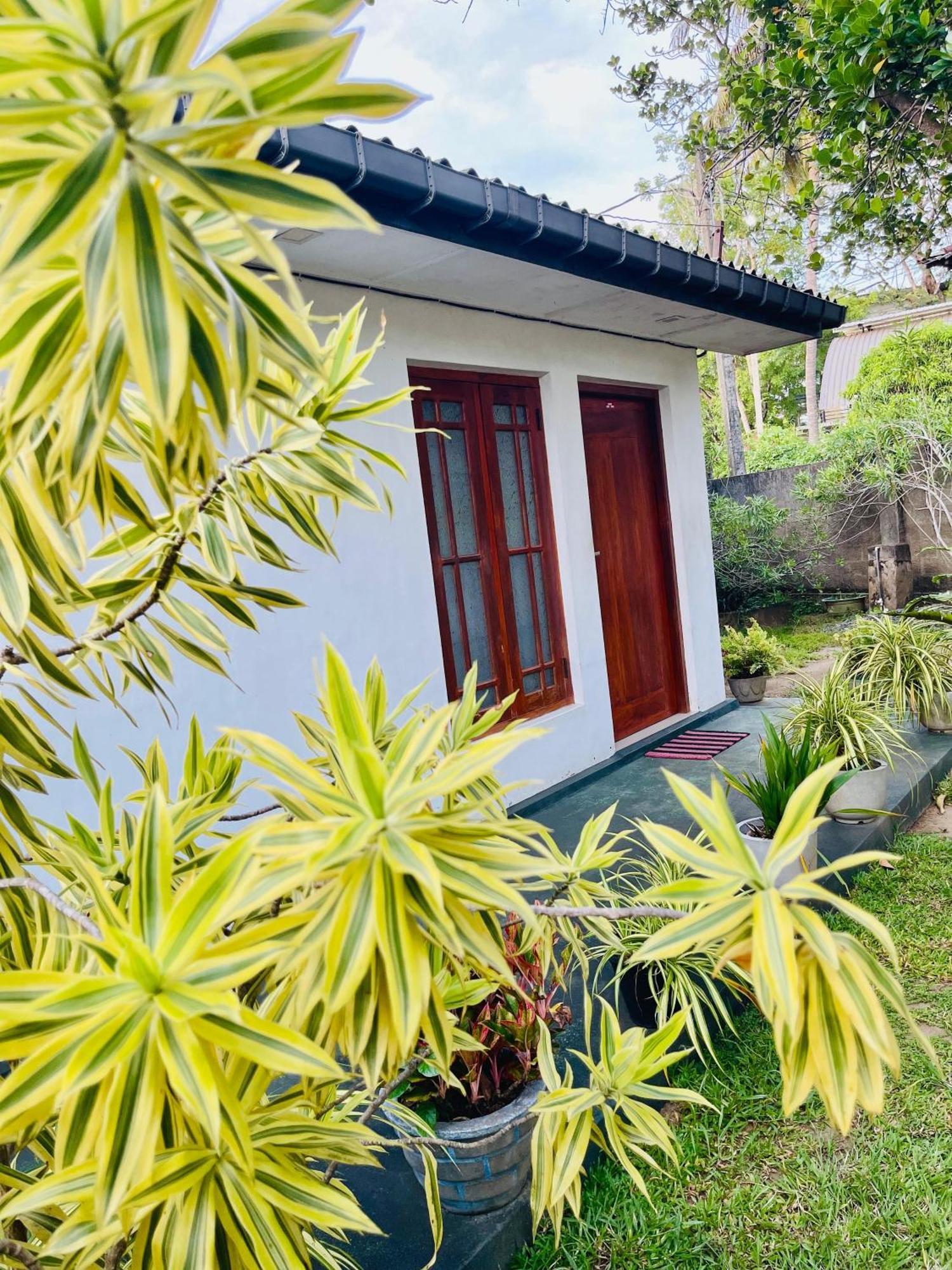 Arani Homestay Polonnaruwa Buitenkant foto