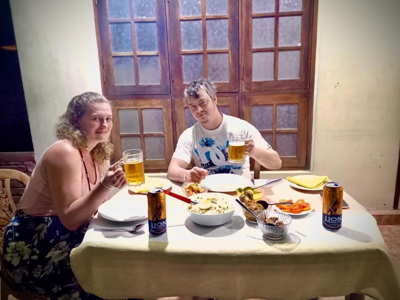 Arani Homestay Polonnaruwa Buitenkant foto